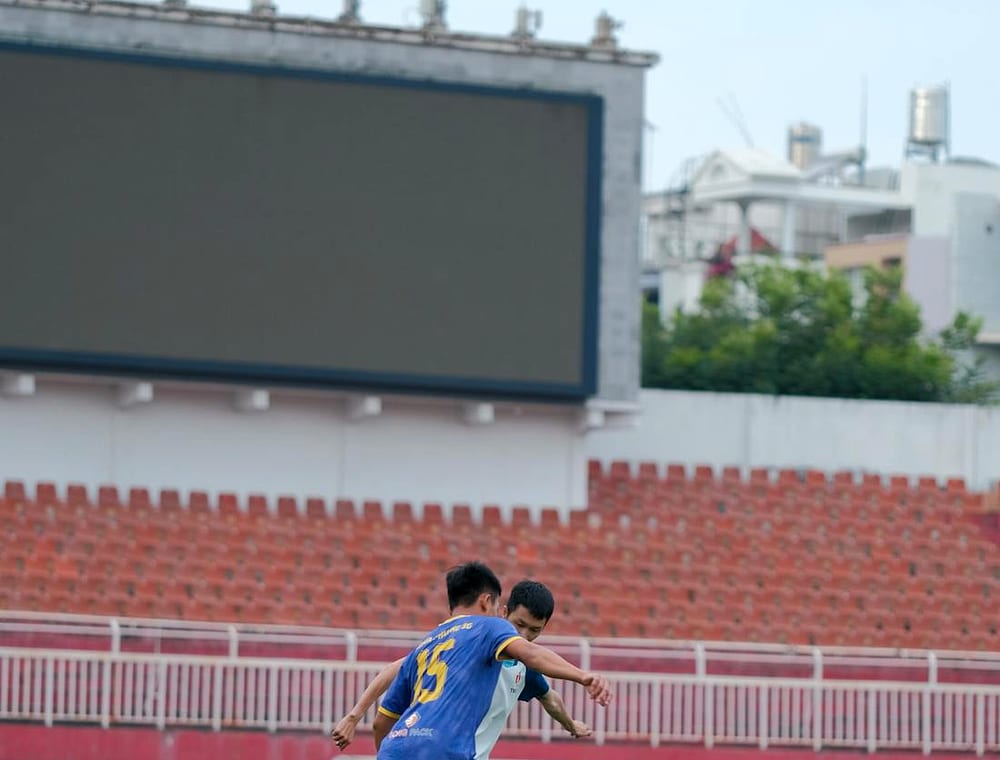 Men's senior players competing